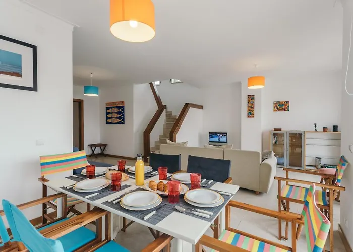 Apartment 27: Duplex Baleal Retreat Peniche