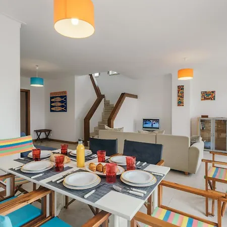 Apartament 27: Duplex Baleal Retreat Peniche